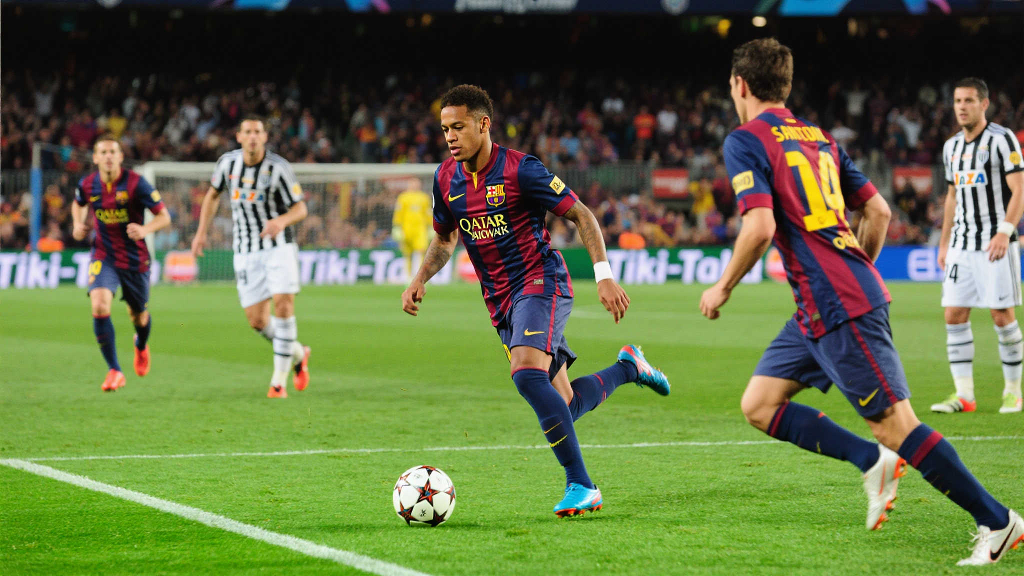 瓜迪奥拉执教生涯中,世俱杯十战全胜,攻入33球仅丢2球,共获四次冠军 瓜迪奥拉执教生涯中,世俱杯十战全胜,攻入33球仅丢2球,共获四次冠军